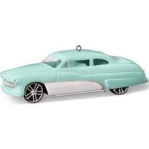 NIB 2016 1949 Mercury Ornament